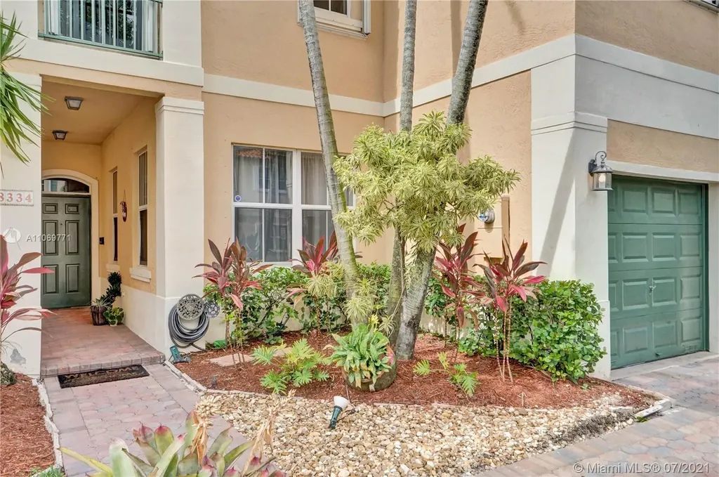 8334 NW 144th Terrace Miami Lakes FL 33016