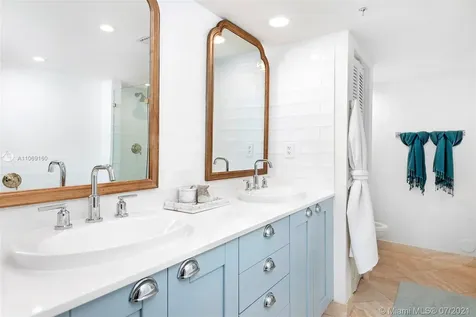 243 Meridian Avenue Miami Beach FL 33139