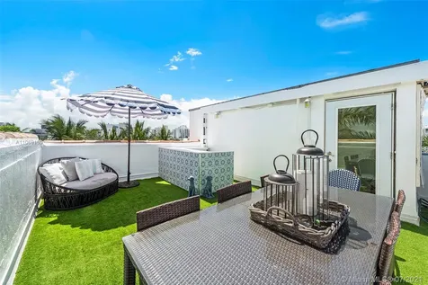 243 Meridian Avenue Miami Beach FL 33139