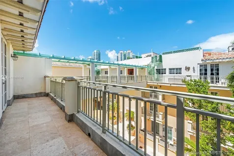 243 Meridian Avenue Miami Beach FL 33139