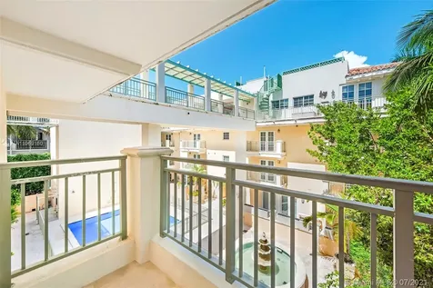 243 Meridian Avenue Miami Beach FL 33139