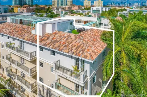 243 Meridian Avenue Miami Beach FL 33139