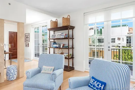 243 Meridian Avenue Miami Beach FL 33139