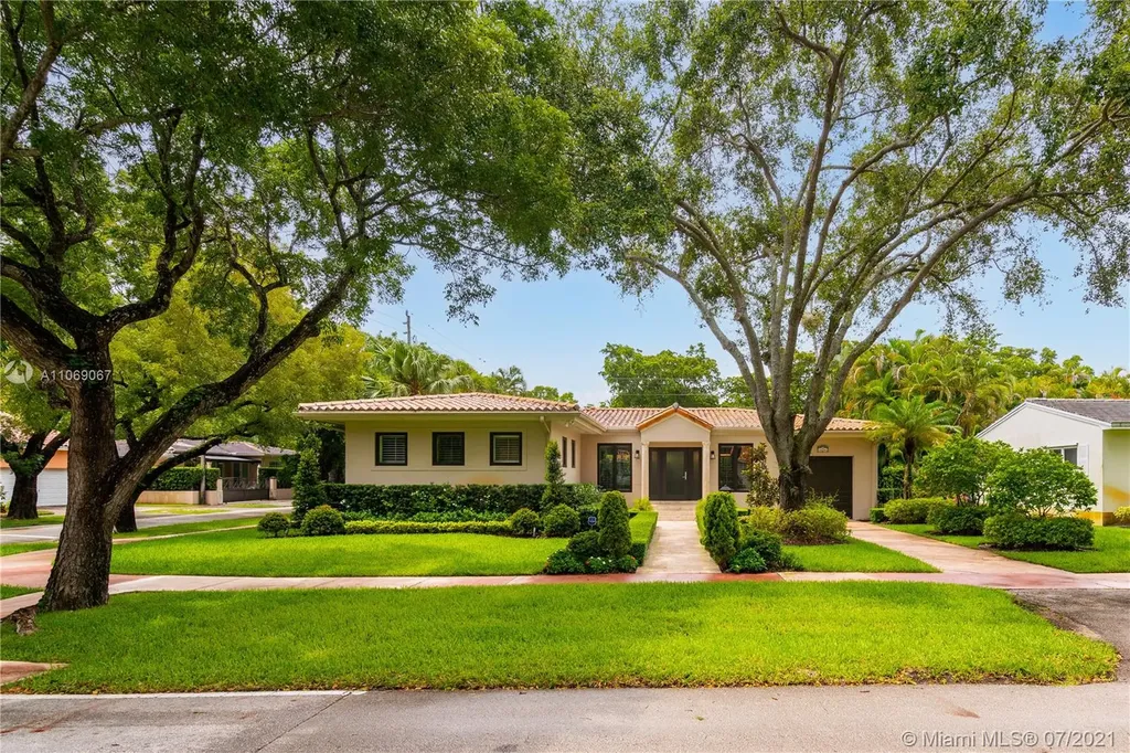 500 Catalonia Avenue Coral Gables FL 33134