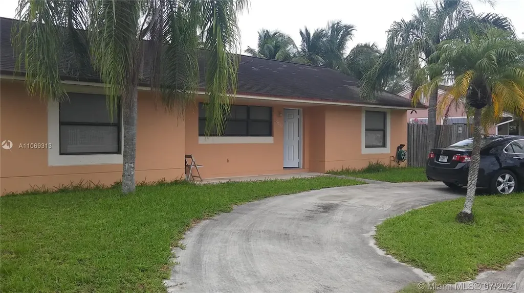 35801 SW 185th Court Homestead FL 33034
