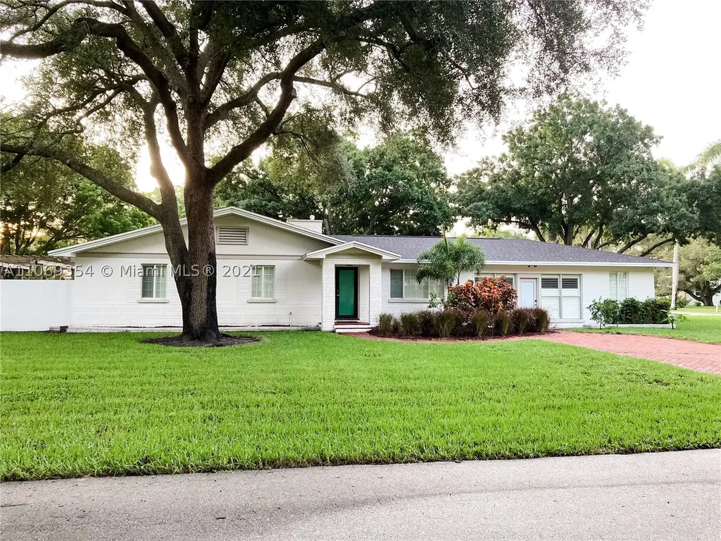 11 W Braman Court Fort Myers FL 33901