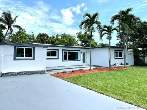 441 NW 39th Street Oakland Park FL 33309