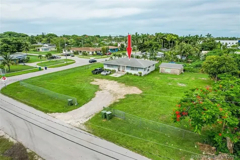 520 NE 11th Street Homestead FL 33030