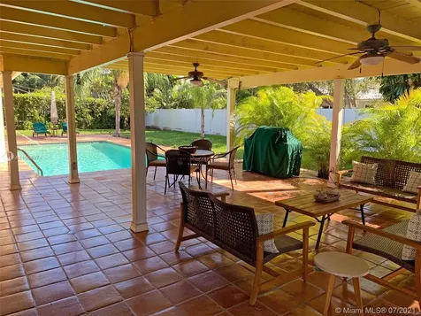 8540 SW 150th Terrace Palmetto Bay FL 33158