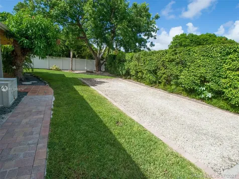 8540 SW 150th Terrace Palmetto Bay FL 33158