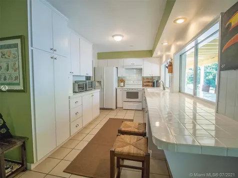 8540 SW 150th Terrace Palmetto Bay FL 33158