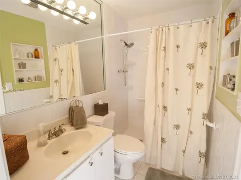 8540 SW 150th Terrace Palmetto Bay FL 33158