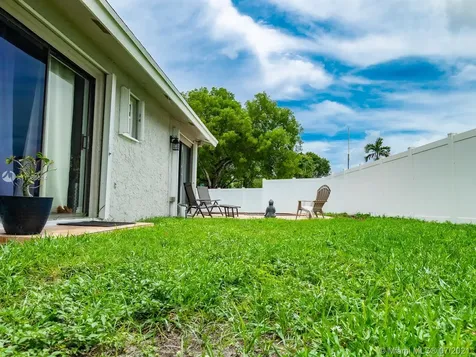 5301 SW 103rd Avenue Cooper City FL 33328