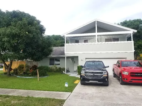 1901 SW 87th Avenue North Lauderdale FL 33068
