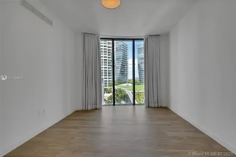 2831 S Bayshore Drive Miami FL 33133
