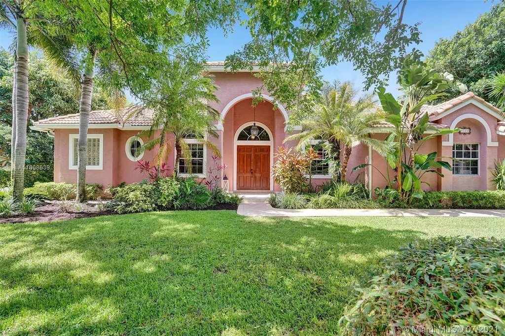 8210 SW 173rd Terrace Palmetto Bay FL 33157