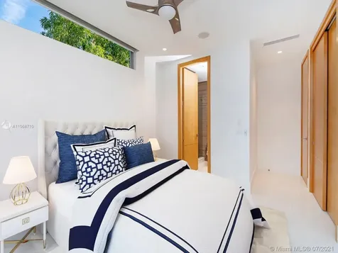 761 Glenridge Road Key Biscayne FL 33149