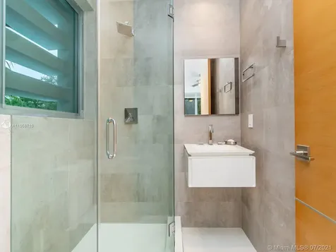 761 Glenridge Road Key Biscayne FL 33149