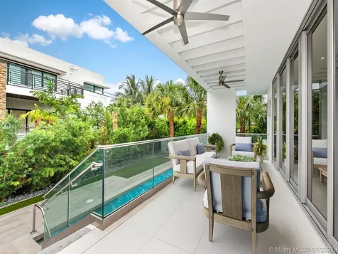 761 Glenridge Road Key Biscayne FL 33149