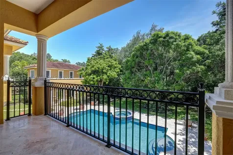 8050 SW 53rd Court Miami FL 33143