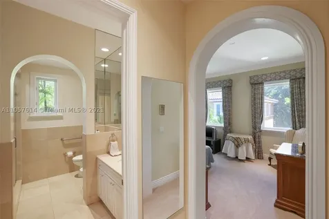 8050 SW 53rd Court Miami FL 33143