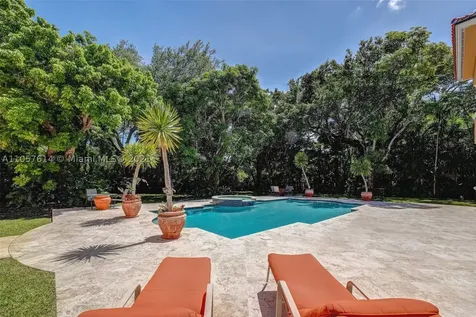 8050 SW 53rd Court Miami FL 33143