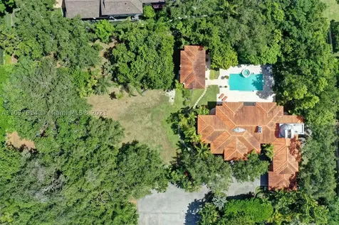 8050 SW 53rd Court Miami FL 33143