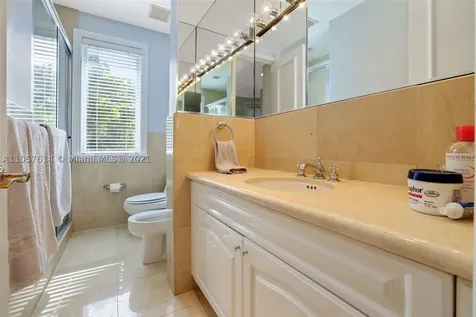 8050 SW 53rd Court Miami FL 33143