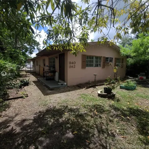 1140 NW 12th Street Homestead FL 33030