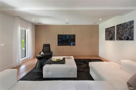 1611 W 24th Street Miami Beach FL 33140