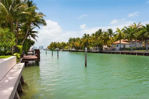 1611 W 24th Street Miami Beach FL 33140