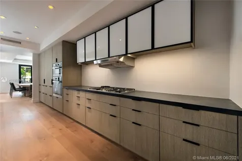 1611 W 24th Street Miami Beach FL 33140