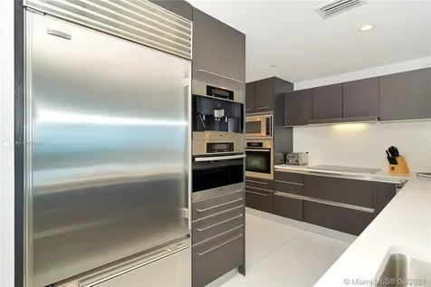17001 Collins Avenue Sunny Isles Beach FL 33160
