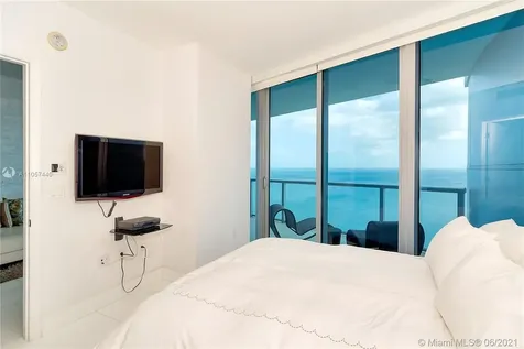17001 Collins Avenue Sunny Isles Beach FL 33160