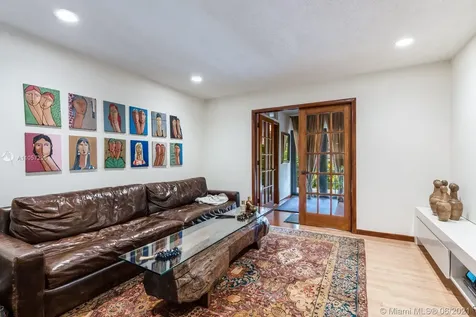 1711 NE 197th Terrace Miami FL 33179