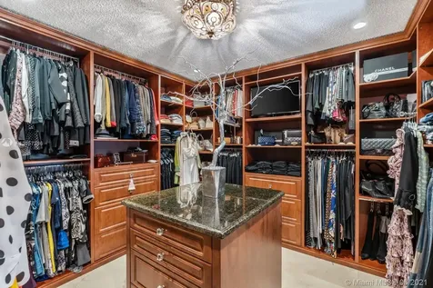 1711 NE 197th Terrace Miami FL 33179