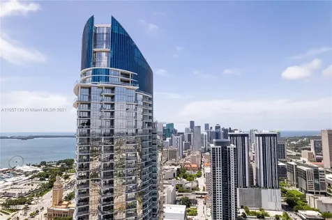 851 NE 1st Avenue Miami FL 33132