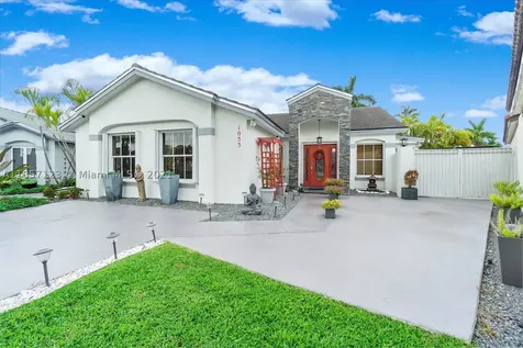 1053 NW 133rd Court Miami FL 33182