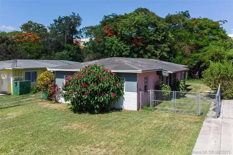 7311 SW 63rd Court South Miami FL 33143