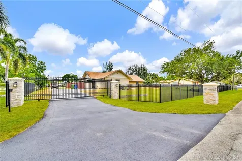 5300 SW 164th Terrace Southwest Ranches FL 33331