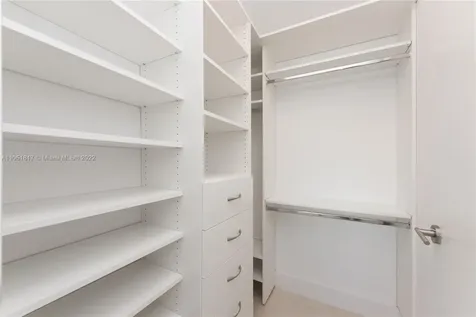 2900 NE 7th Avenue Miami FL 33137