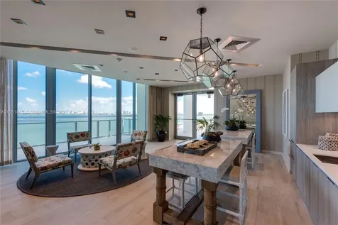 2900 NE 7th Avenue Miami FL 33137