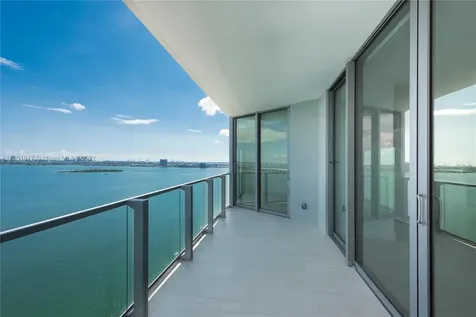 2900 NE 7th Avenue Miami FL 33137