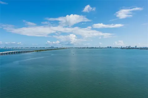 2900 NE 7th Avenue Miami FL 33137