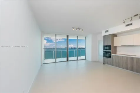 2900 NE 7th Avenue Miami FL 33137