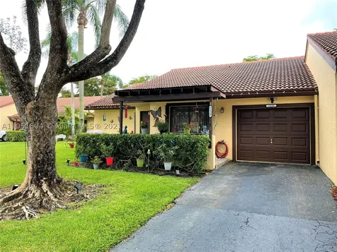 7125 Mimosa Way Tamarac FL 33321