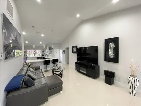 7125 Mimosa Way Tamarac FL 33321