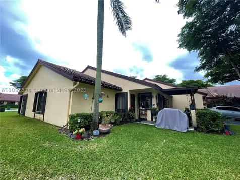 7125 Mimosa Way Tamarac FL 33321