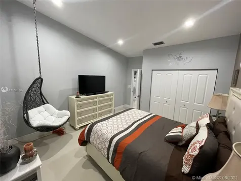 7125 Mimosa Way Tamarac FL 33321