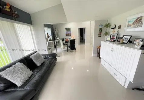 7125 Mimosa Way Tamarac FL 33321